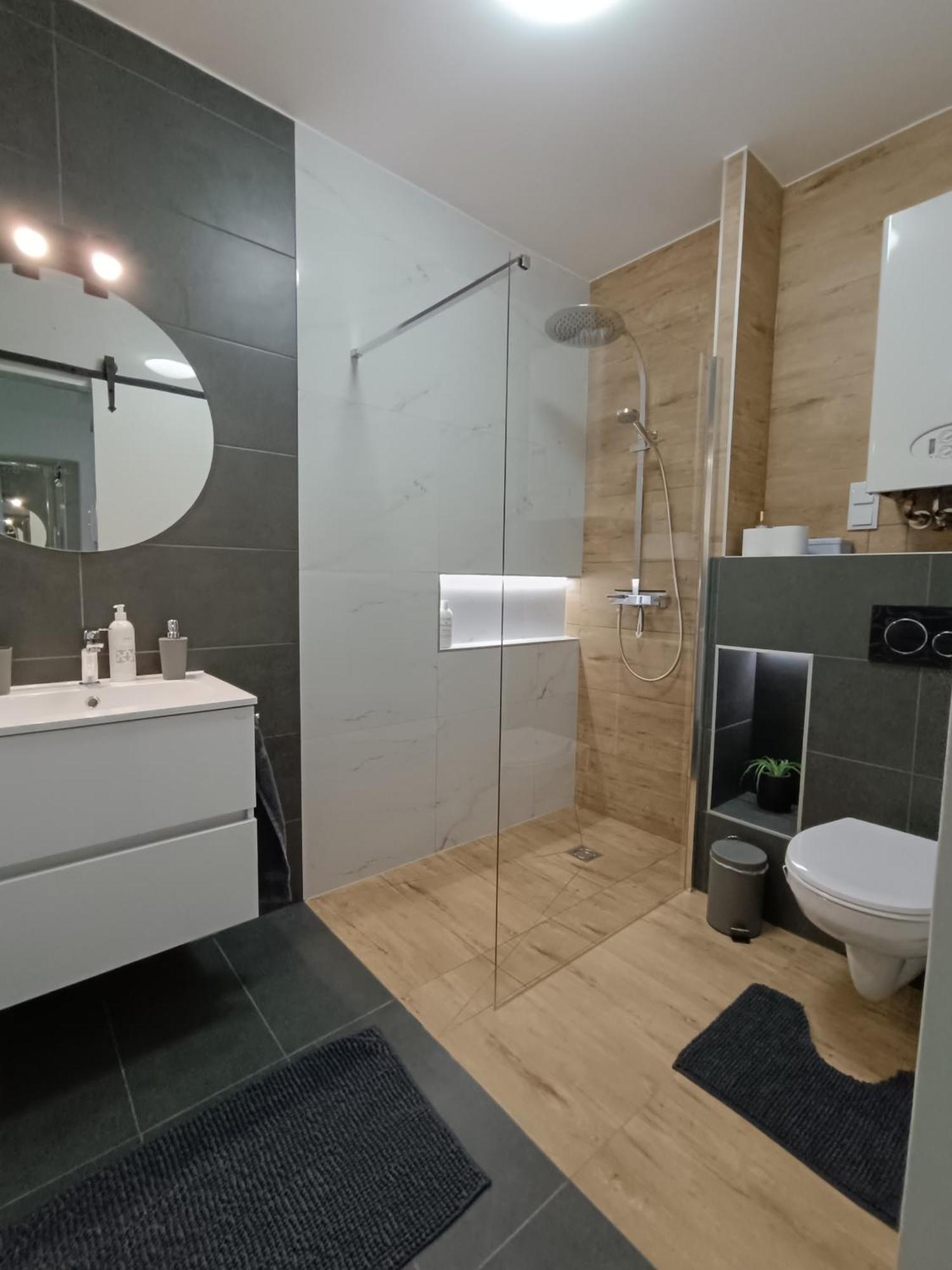 Room In The City 2 Sopron Exterior photo